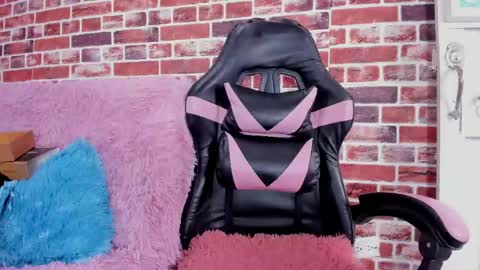 Miss Pecados online show from June 2026 08:59:02 PM