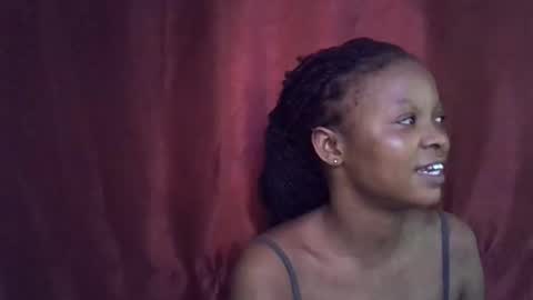 miss_rihanna2 online show from November 2025 06:02:01 PM