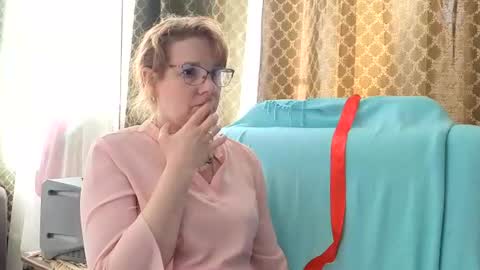 miss sandrax online show from June 2026 03:43:01 PM