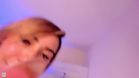 Sofia Castro online show from January 2025 02:34:01 PM