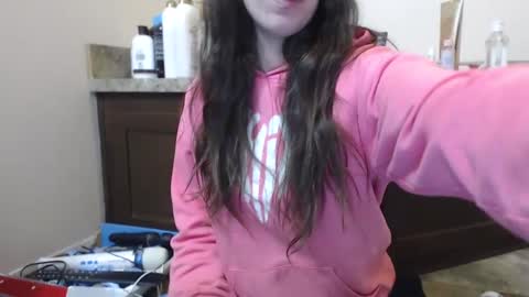 Bella online show from February 2025 03:16:02 AM