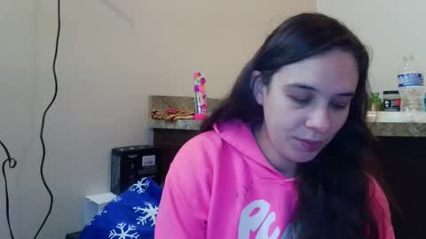 Bella online show from December 2025 04:38:01 PM