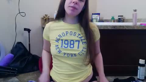 Bella online show from March 2026 02:28:01 PM