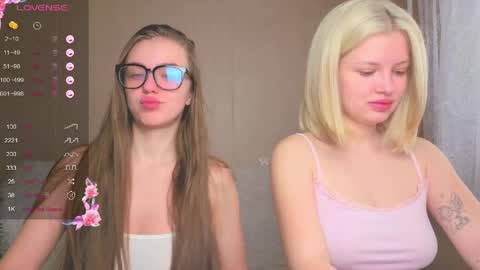 Snapshot of miss_sweetbb chatting on April 2026 05:34:02 AM Bella online show from April 2026 05:34:02 AM