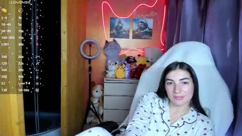 Snapshot of miss_tasy chatting on September 2025 08:19:01 AM Melanie January 15th is my birthday there will be an interesting show online show from September 2025 08:19:01 AM