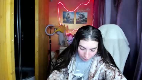 Snapshot of miss_tasy chatting on November 2025 10:08:02 AM Melanie January 15th is my birthday there will be an interesting show online show from November 2025 10:08:02 AM