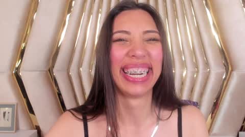 Snapshot of miss_veronicaa chatting on December 2024 05:44:01 PM Veronica summer 7AM to 1500 PM hour GMT-5 online show from December 2024 05:44:01 PM