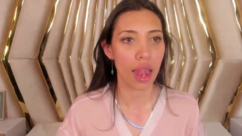 Snapshot of miss_veronicaa chatting on January 2025 08:57:01 PM Veronica summer 7AM to 1500 PM hour GMT-5 online show from January 2025 08:57:01 PM
