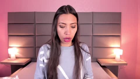 Snapshot of miss_veronicaa chatting on January 2025 11:32:01 AM Veronica summer 7AM to 1500 PM hour GMT-5 online show from January 2025 11:32:01 AM