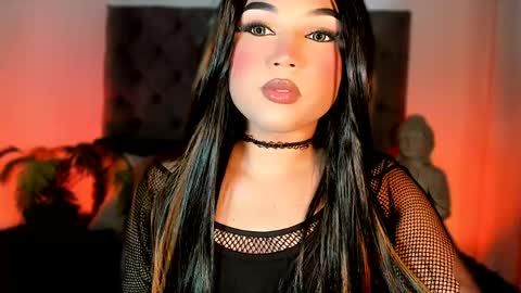 Snapshot of miss_zz chatting on April 2026 05:55:01 PM miss_zz online show from April 2026 05:55:01 PM