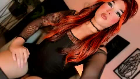 Snapshot of miss_zz chatting on June 2026 03:56:02 PM miss_zz online show from June 2026 03:56:02 PM