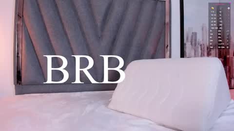 Laura online show from January 2025 04:02:01 PM