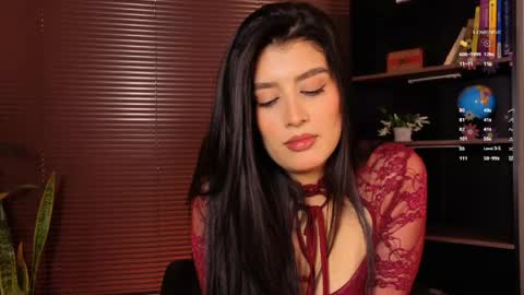 Snapshot of missatenea2 chatting on May 2026 01:20:02 PM Laura online show from May 2026 01:20:02 PM