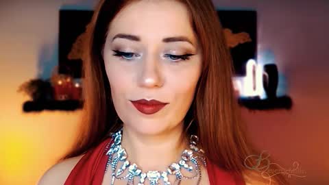 The divine Beverly online show from November 2025 03:49:02 AM