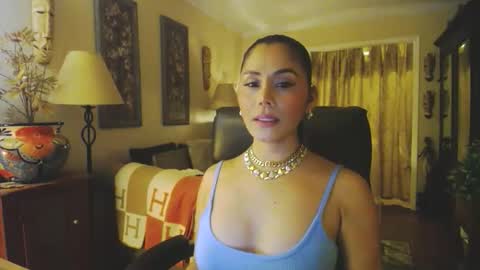 Snapshot of missbrownx chatting on December 2025 06:43:01 AM Brownie -P online show from December 2025 06:43:01 AM