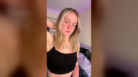 misscorielee2 online show from April 2026 06:14:02 PM