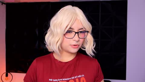 Snapshot of misselektra__ chatting on January 2025 03:42:02 AM ELEKTRA online show from January 2025 03:42:02 AM
