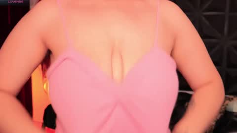 Snapshot of misselektra__ chatting on February 2025 04:07:02 AM ELEKTRA online show from February 2025 04:07:02 AM