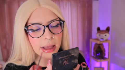 Snapshot of misselektra__ chatting on October 2025 01:20:01 PM ELEKTRA online show from October 2025 01:20:01 PM
