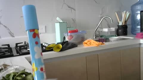 melodie  online show from February 2025 06:31:02 PM