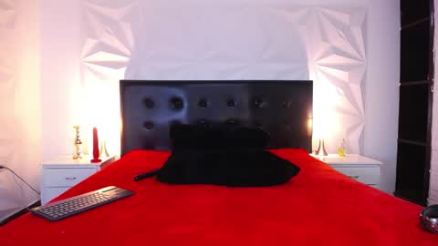 Angela online show from January 2025 02:10:02 PM