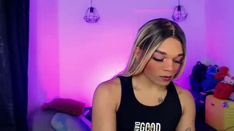 Fer online show from May 2026 11:10:01 PM