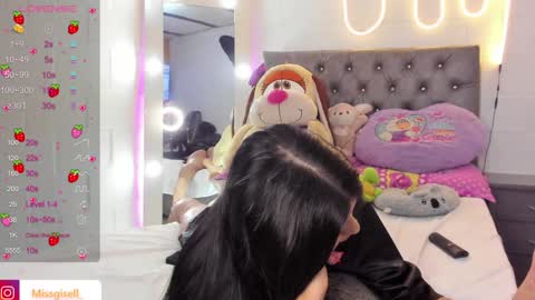 Gisell   Gigi online show from January 2025 08:37:02 PM