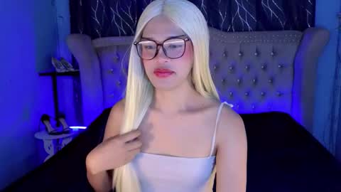 Snapshot of missionary_addiction_cumshot chatting on March 2026 05:08:02 AM im your queen steffie online show from March 2026 05:08:02 AM