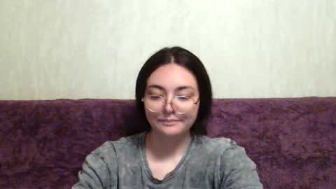 missis mona online show from June 2026 07:52:01 PM