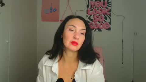 Christina online show from April 2026 11:30:02 AM