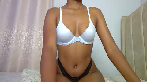 Snapshot of misslunah1 chatting on May 2026 11:37:01 AM lunah online show from May 2026 11:37:01 AM