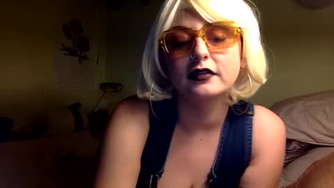 Miss Maritza online show from March 2025 11:40:02 AM