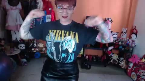 Miss Mia online show from July 2026 06:05:01 PM