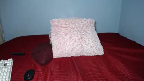 mimmi online show from November 2025 07:07:01 AM