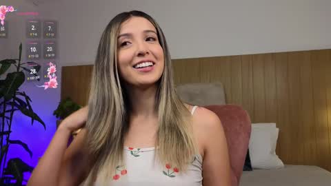 Emma Rivera online show from January 2025 10:52:01 PM