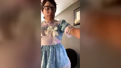 Nicole Smith online show from July 2026 10:13:01 PM