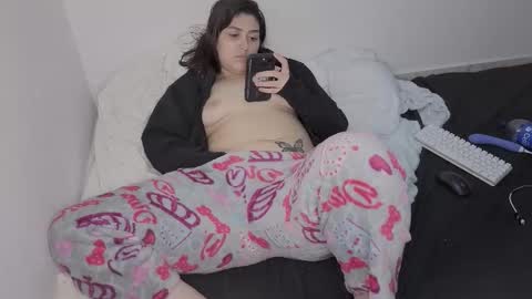 sarah online show from March 2026 03:23:01 AM