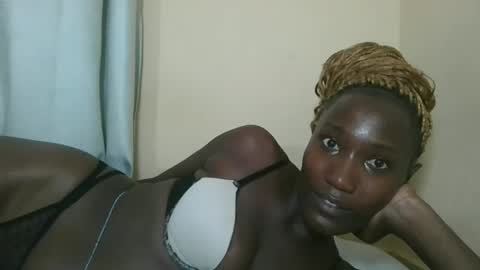 Snapshot of missprettygal chatting on March 2025 04:46:01 PM pretty gal online show from March 2025 04:46:01 PM