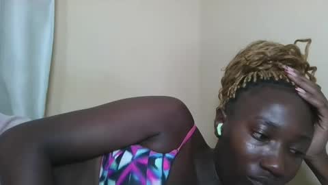 Snapshot of missprettygal chatting on March 2025 03:24:01 AM pretty gal online show from March 2025 03:24:01 AM