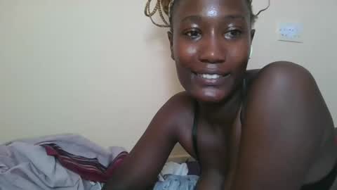 Snapshot of missprettygal chatting on March 2025 01:30:02 PM pretty gal online show from March 2025 01:30:02 PM