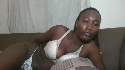 Snapshot of missprettygal chatting on September 2025 10:59:01 AM pretty gal online show from September 2025 10:59:01 AM