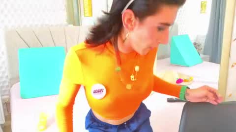 Snapshot of missscarlett__ chatting on June 2026 03:07:02 PM missscarlett__ online show from June 2026 03:07:02 PM