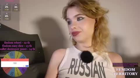 Snapshot of missslola chatting on July 2026 07:39:01 PM Misss Lola Angel online show from July 2026 07:39:01 PM