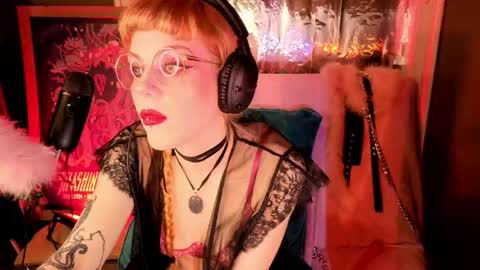 Tacodeluxe online show from April 2026 02:37:02 AM