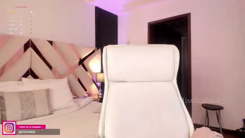 Snapshot of missthailand_ chatting on November 2025 09:52:02 PM Fernanda Davila online show from November 2025 09:52:02 PM