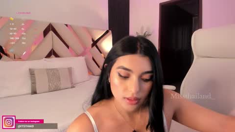 Snapshot of missthailand_ chatting on November 2025 09:57:02 PM Fernanda Davila online show from November 2025 09:57:02 PM