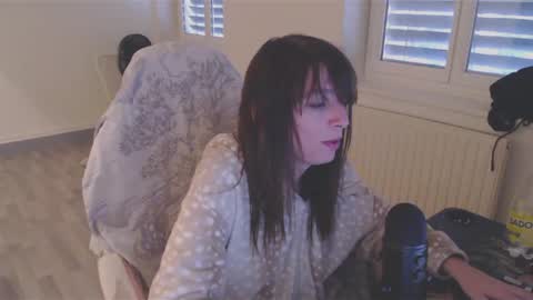 missthon online show from December 2024 01:55:01 PM