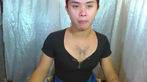 SweetViolet online show from March 2026 01:17:01 PM