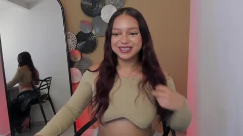 Snapshot of missy_davis chatting on May 2026 09:12:01 PM Miss online show from May 2026 09:12:01 PM
