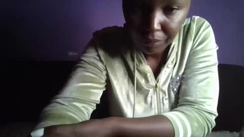missy_vee online show from March 2026 08:00:01 PM